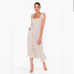 NWT! Show Me Your MuMu Claire Midi Dress